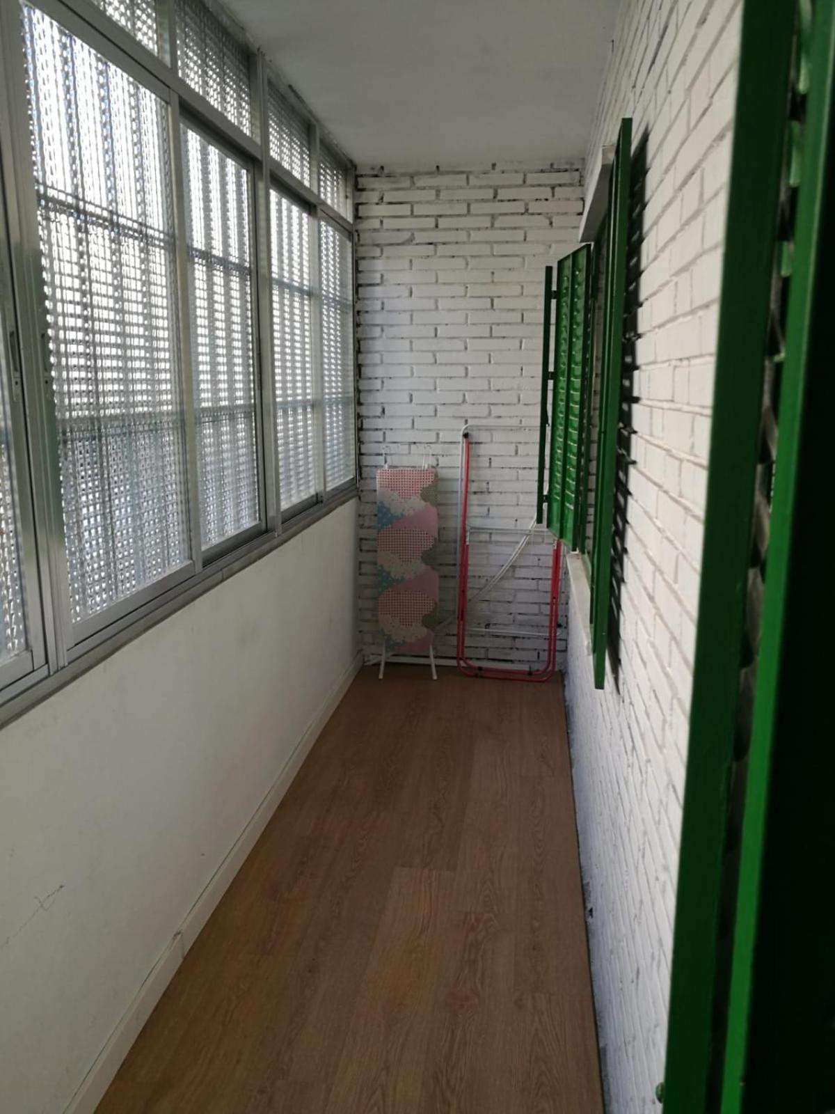 Apartamento 3 Dormitorios En Sanchez Preciados Madrid Exterior foto